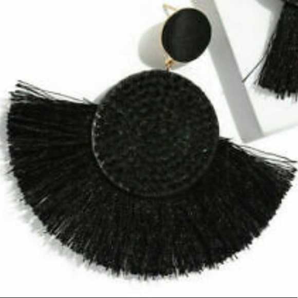 Post Drop Crystal Center Black Fan Fringe Earrings - Picture 2 of 9